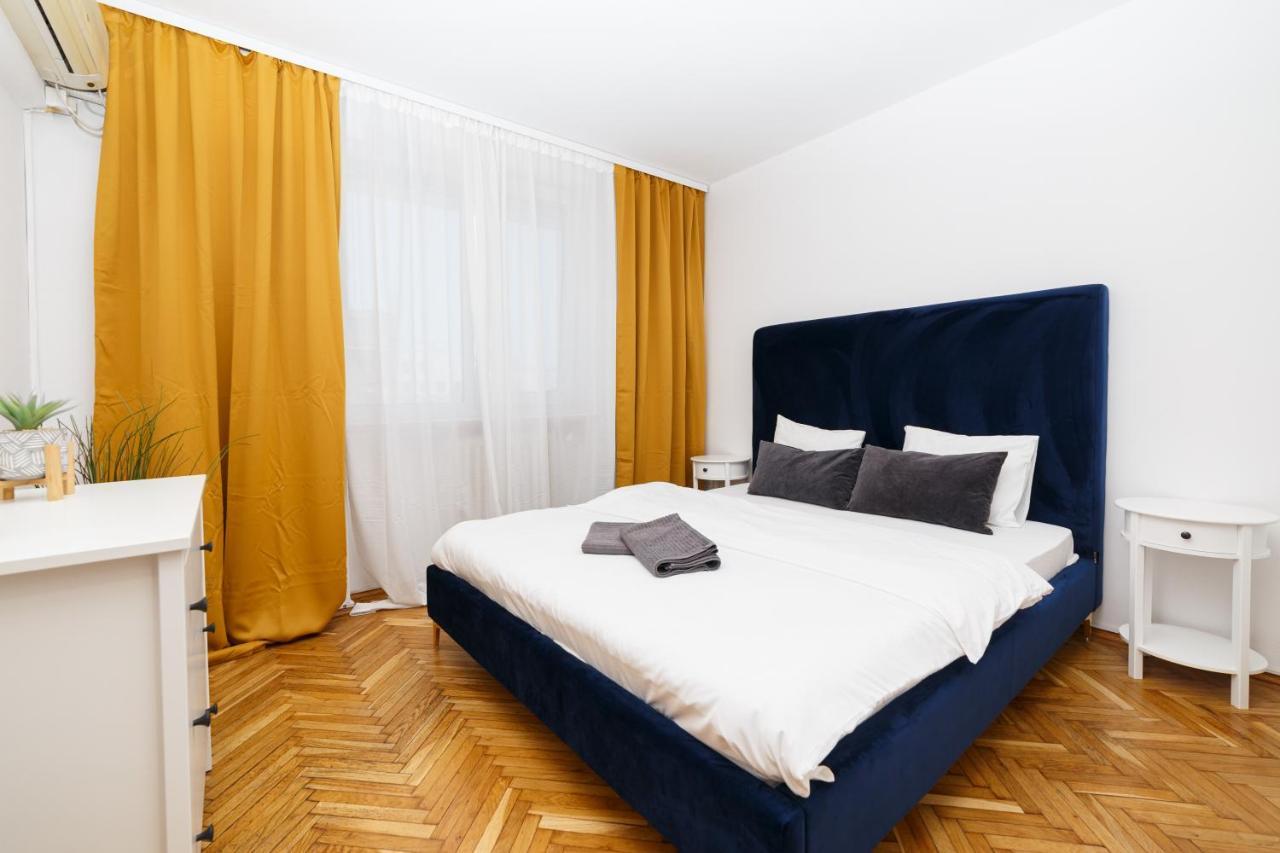 Color Ap Calea Victoriei 12C Apartment Bucharest Luaran gambar