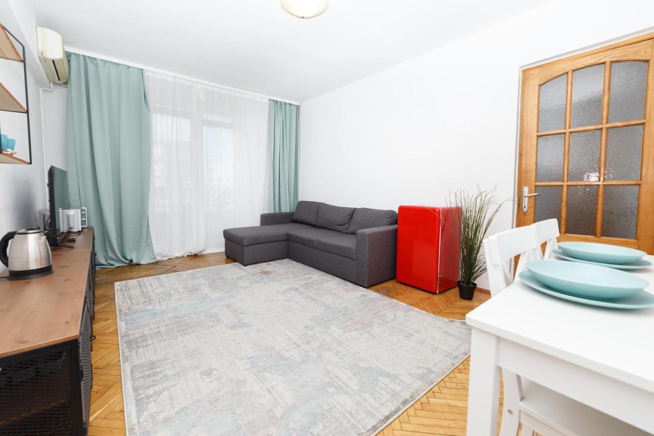 Color Ap Calea Victoriei 12C Apartment Bucharest Luaran gambar